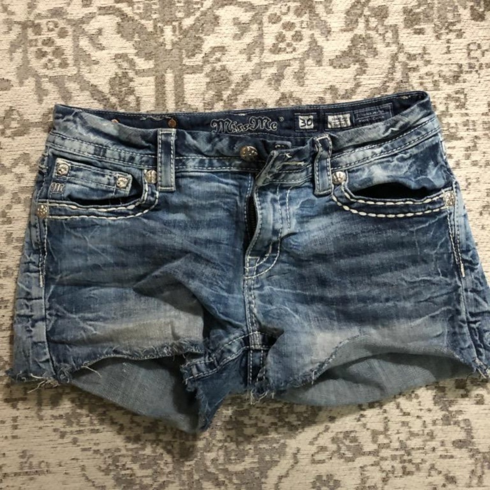 Miss Me Shorts